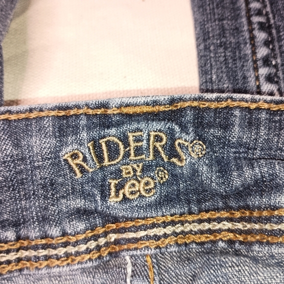 2/$30 RIDERS by LEE cute casual jeans-(#838) - Picture 2 of 6